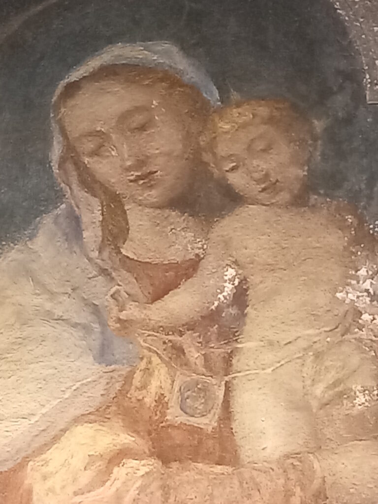 dettaglio dell'affresco del tabernacolo in via panicale 41 r