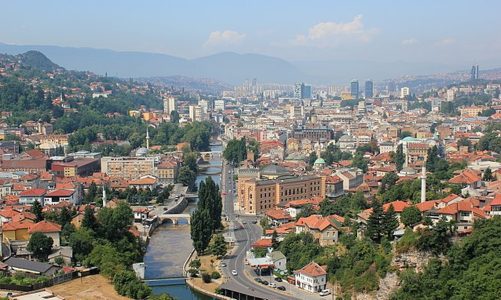 640px-Sarajevo_City_Panorama-4